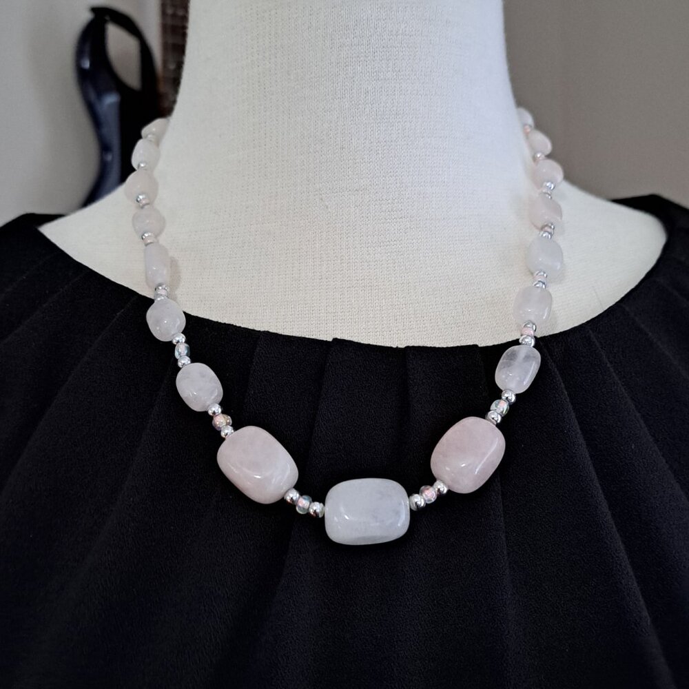 Light Pink Stones and Iridescent Beaded Necklace 💕
